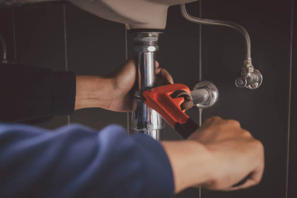Best Emergency Plumber  in West Falls Church, VA